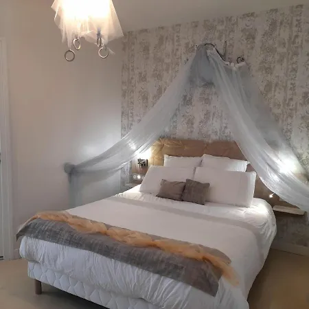 La Maison Du Bonheur, Borne De Recharge Ve 3* 생베르나르