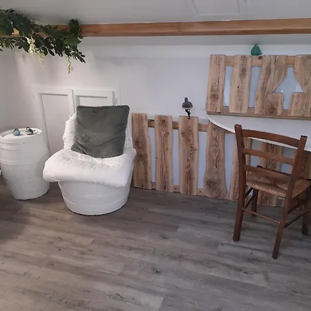 La Maison Du Bonheur, Borne De Recharge Ve B&B 생베르나르